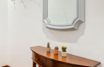 Spacious Home with three Bedroom and Large Kitchen - Photo 13