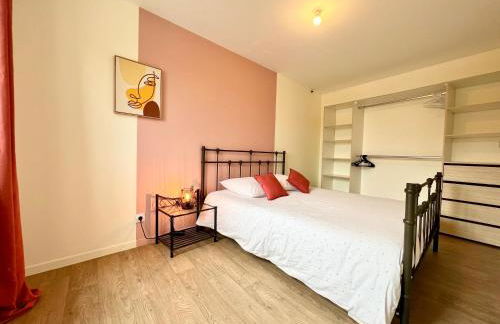 La parenthèse Chic & Cosy - 8 min du Futuroscope ! - Foto 7