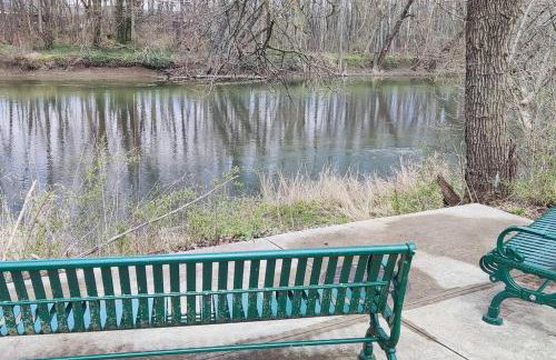 Guest House with Private Entrance- walk to Downtown Noblesville - Foto 17