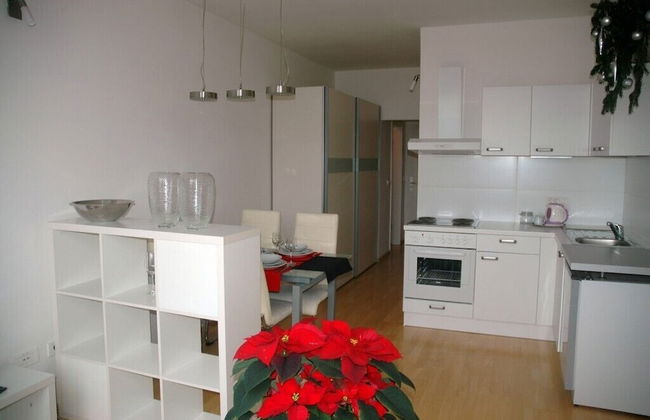 AI Apartments - Photo 29