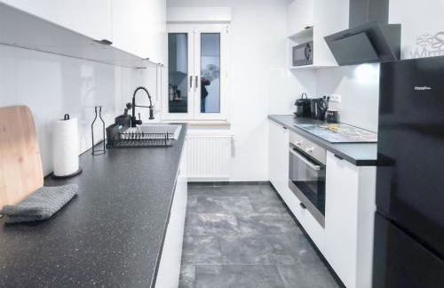 ALFA Stuttgart Apartment 4 Zimmer 4BR TV WIFI WM nahe Wasen & Daimler l 7Beds I 8 people I Kitchen l Bathroom l Eigene Küche und Bad AS125A2 - Foto 14