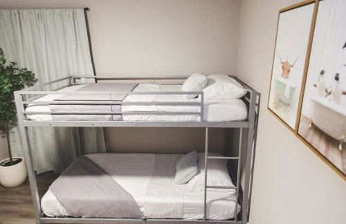 Fort Worth Getaway with Pool & Games - Foto 3