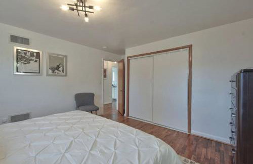 Ambrosia - Mid Century Near 3rd St Pet-friendly - Foto 31