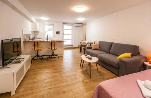 Studio & Apartment 'The Roots Apartments' near Pula, Istria, Croatia - Foto 1