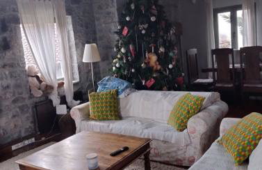 Vitina Number 5 House - Photo 12