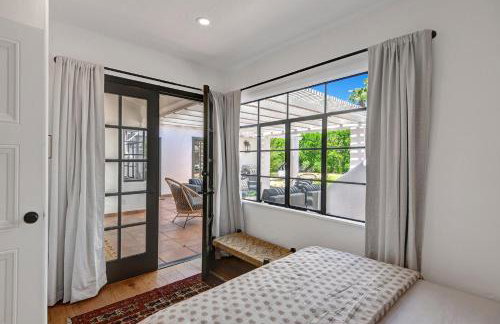 Famous Movie Colony Estate- Casa de Amigos Estate- Ultra Luxe, Pool, Spa, Firepit 4bd, 3.5bth - Foto 32