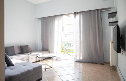 Nikea apartment near Piraeus port and metro st II - Foto 1