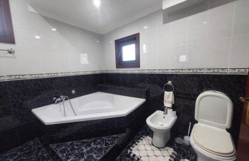 Casa Mucha - Rés do Chão e Andar - Photo 40