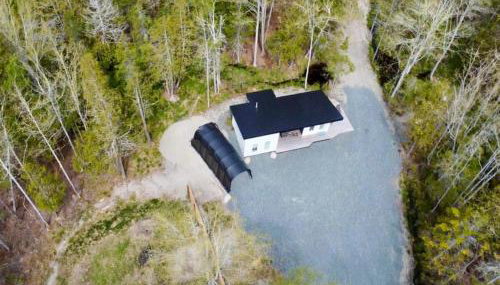 Secluded Bungalow Near Acadia and Bar Harbor -Private, Pet Friendly, Fire Pit - Foto 2