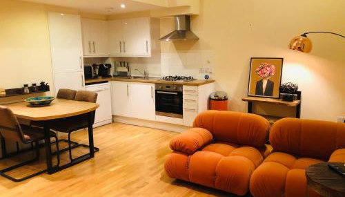 2 Bed 2 bath with Private Parking - Foto 5