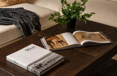 NEW Modern, Luxury Home with Hot Tub, Gym, Sauna, and 12 Minutes to Denver - Foto 32