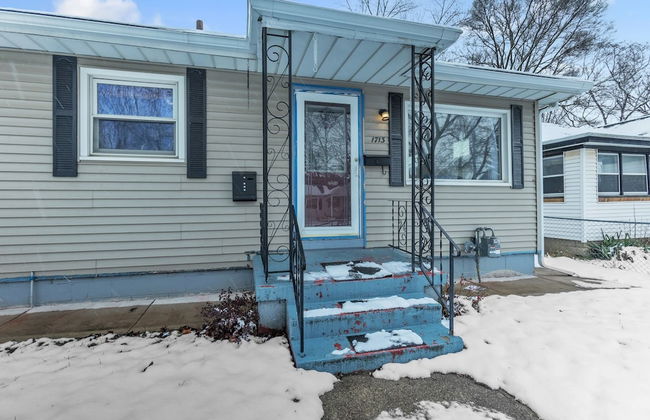 Lovely PET FRIENDLY three bedroom in desirable Urbandale Location! 3 Home by RedAwning - Foto 44
