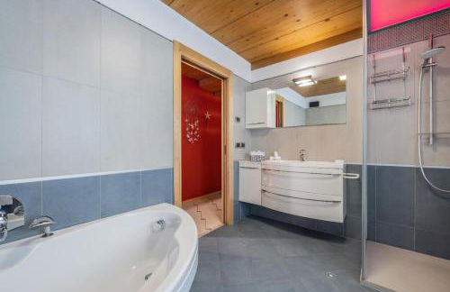 Villa Azzurra, Cloz Ospitar - Photo 18