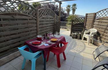 SAINT FLORENT - STUDIO 2 couchages Avec Piscine - Foto 1