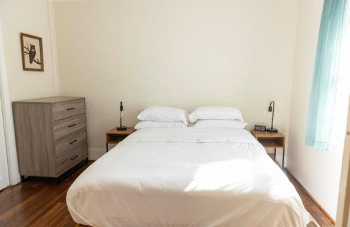 Charming 3BR House Close to Birmingham Airport - Foto 21