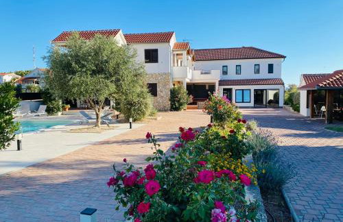 Apartmani Svemir - Photo 5