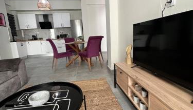 Feels Like Home 2 - Agrinio Suites - Foto 4