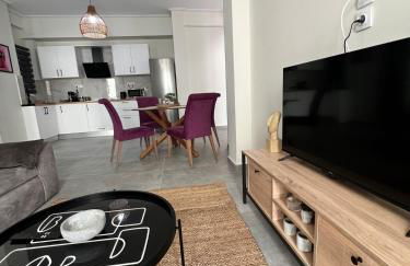 Feels Like Home 2 - Agrinio Suites - Photo 4