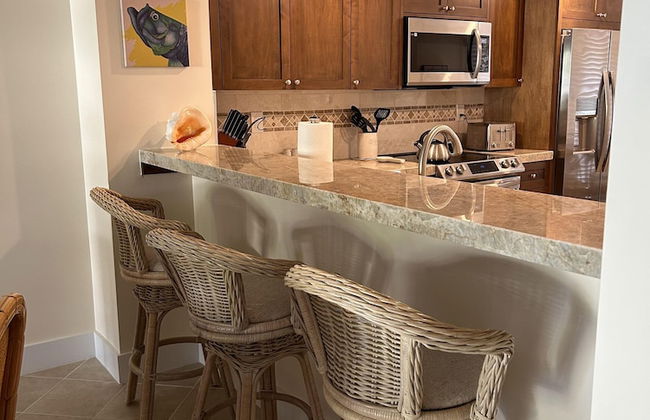 Gorgeous 2 bedroom condo with panoramic views of the Atlantic Ocean. 2 Condo by RedAwning - Photo 13