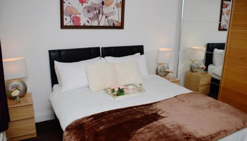29EW Dreams Unlimited Serviced Accommodation- Staines - Heathrow - Foto 1
