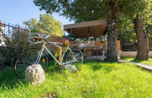 3 Bedroom Awesome Home In Srinjine - Photo 15