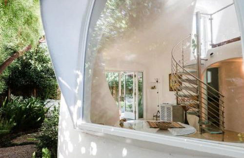 Unique Sculptured House with Private Beach Access - Foto 24