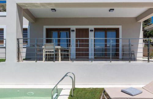 Upper View Villa, with private pool - Photo 31