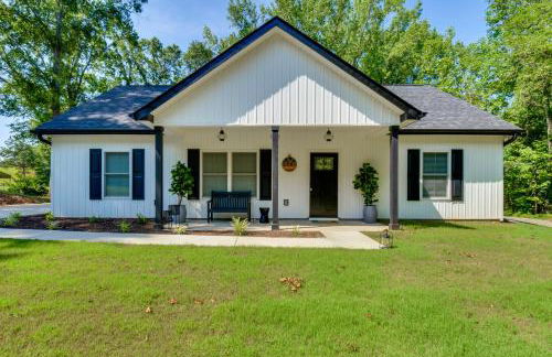 1 Mi to Lake Hartwell Updated Retreat with Patio! - Foto 28