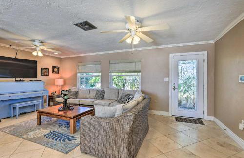 Pool, Dock & Kayaks: Waterfront Palmetto Home - Foto 5