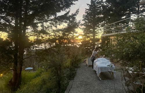 Apartment w hot tub forest & ocean view - Foto 43