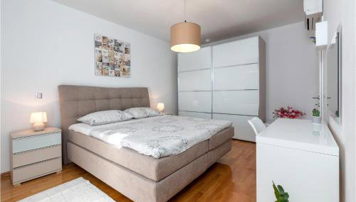 Gorgeous Home In Krmed With Wifi - Foto 4