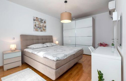 Gorgeous Home In Krmed With Wifi - Foto 4