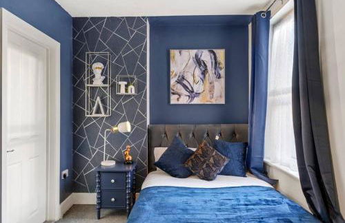 Spacious 5-Bed Canterbury Retreat - Sleeps 14 - 4 Baths - Foto 14