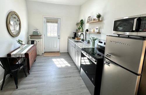 Romantic King Bed, Heart Shaped Hot Tub, Fire Pit - Foto 28