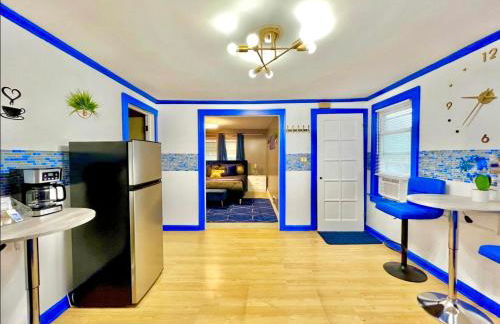 The Sapphire Haven - Your Old Brooklyn Oasis Awaits Families, Couples, Business Travelers Near Downtown With Parking, 300 MB WiFi & Self Check-In - Foto 61