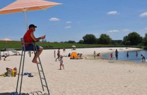 Chalet authentique à Clermont-Créans avec piscine partagée - Photo 33