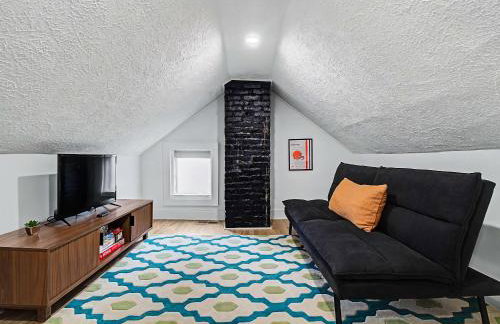 Spacious 3BR PetFriendly Retreat Near DT Cleveland - Foto 5