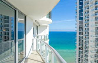Steps to the Sand Beachfront Escape- 25th Floor Views - Foto 24
