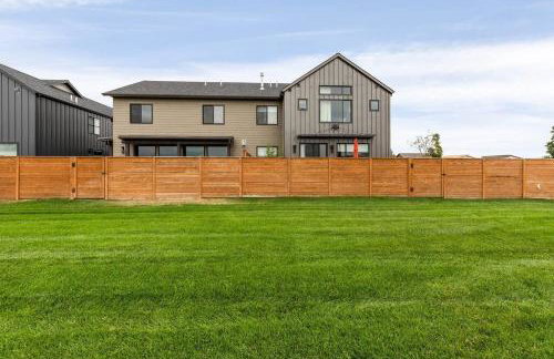 Luxury Townhome on the Park with Bridger Mtn Views - Foto 11