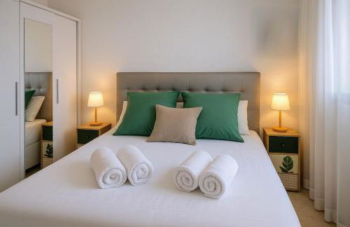 Apartamento con piscina de verano e invierno - Photo 11