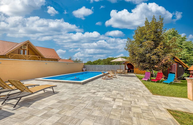 Pool House Klara With Sauna - Photo 20