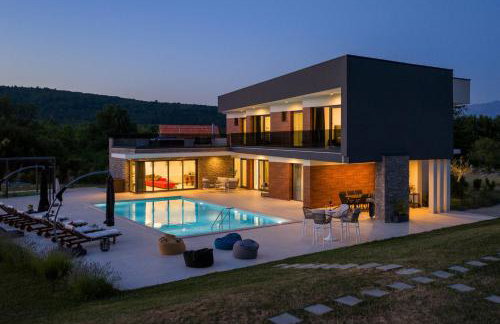 Villa Nella Foresta with private 66sqm heated pool, Whirlpool, Tennis court, Gym, Billiards, 4 en-suite bedrooms - Foto 38