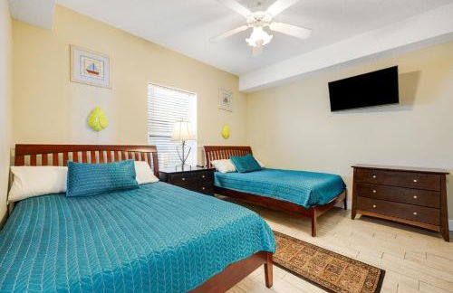 PARKING INCLUDED-Beachfront 2BD Ocean Villa! Gorgeous Amenities, Private Complex - Photo 21