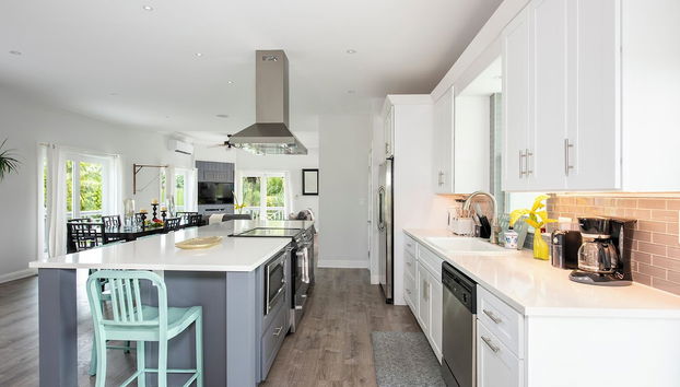 Pink Sand Paradise: Cozy Beachfront Cottage - Foto 5, Cocina privada