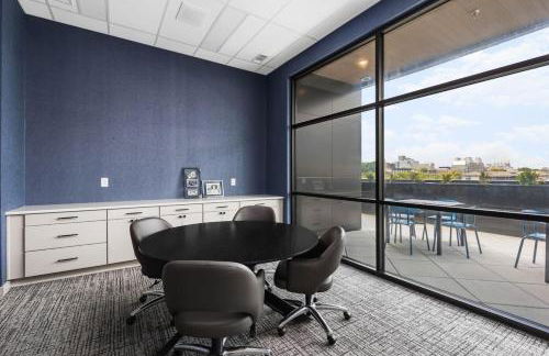 Chic Music Row Condo Rooftop Deck with City View Gym Office and More - Foto 49