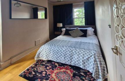 Charming Bright 2-Bed Heritage Flat, Battersea Park, London - Foto 53