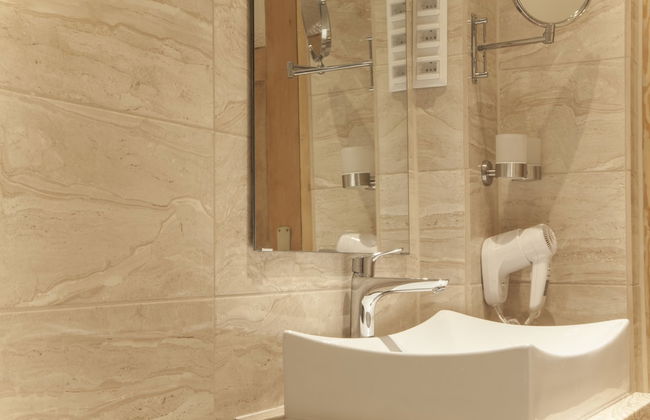 Best City Home Apartment - Foto 16