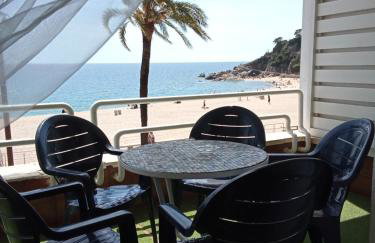 Piso Jover alojamiento en primera línea del Mar !! - Foto 1
