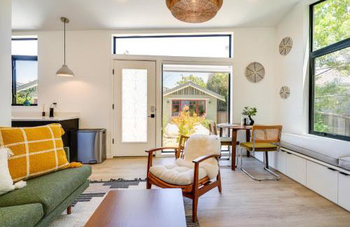 Redwood City Escape with Big-Screen TV! - Foto 9