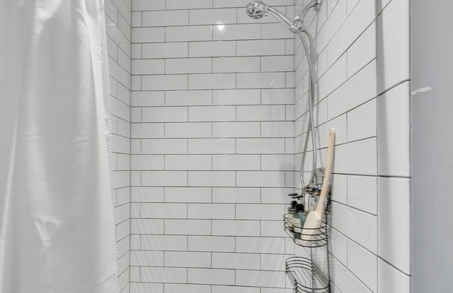 RESTAURANT on site. Walk to everything by RedAwning - Foto 11